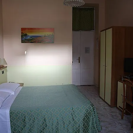 Hotel Katty *